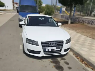Usado Audi A5 Premium 190 CV (139 kW) 2010 Blanco Coupe