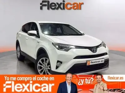 Usado Toyota RAV4 Hybrid Advance 218 CV (160 kW) 2019 Blanco SUV