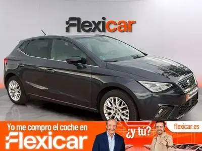 Usado Seat Ibiza XCELLENCE 115 CV (84 kW) 2024 Gris Utilitario