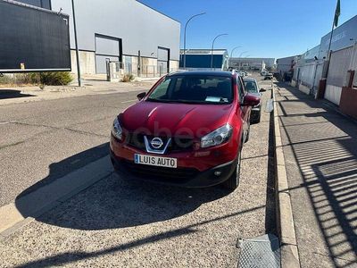 Usado Nissan Qashqai Premium Edition 110 CV (80 kW) 2014 Granate SUV