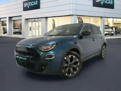 Usado Fiat 600 La Prima 101 CV (74 kW) 2024 Azul SUV