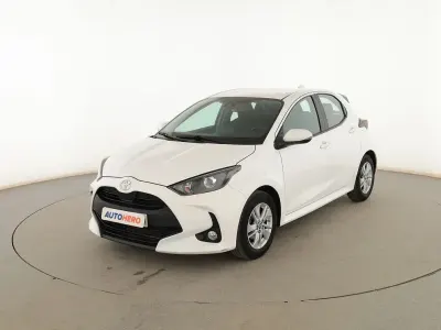 Usado Toyota Yaris Edition 125 CV (91 kW) 2024 Blanco Utilitario