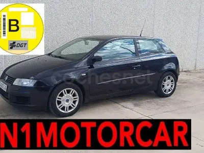 Używany Fiat Stilo Dynamic 103 KM (75 kW) 2003 Czarny Sedan/Limuzyna