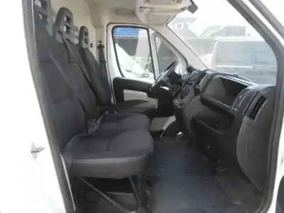 Usado Peugeot Boxer 131 CV (96 kW) 2019 Blanco Van