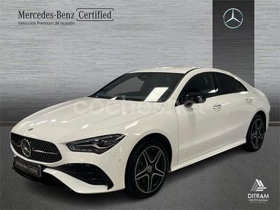 Blanco Usado 2024 Mercedes CLA250e AMG line Berlina | 42.900 €