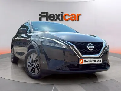 Usado Nissan Qashqai Acenta 140 CV (102 kW) 2022 Gris SUV