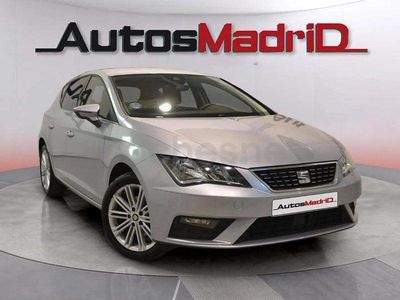 Usado Seat Leon XCELLENCE 130 CV (95 kW) 2020 Gris / plata Berlina