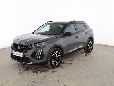 Usado Peugeot 2008 GT 136 CV (100 kW) 2025 Gris SUV