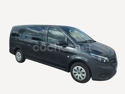 Mercedes V200