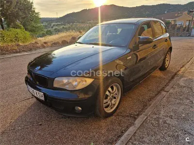 Usado BMW 116 115 CV (84 kW) 2006 Negro Utilitario