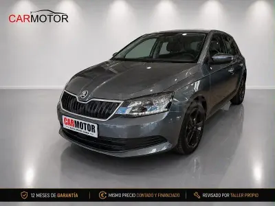 Usado Skoda Fabia Monte Carlo 95 CV (69 kW) 2018 Gris / plata Berlina