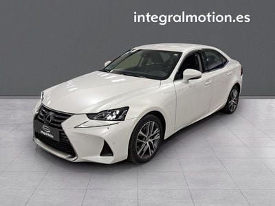 Usado Lexus IS300h Business Edition 223 CV (164 kW) 2017 Blanco Berlina