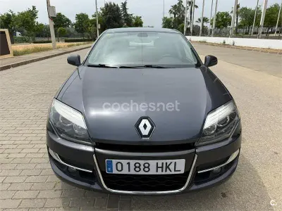 Occasion Renault Laguna III Dynamique 110 PK (80 kW) 2012 Grijs Sedan