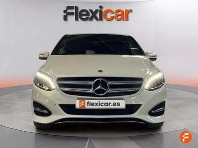 Usado Mercedes B200 136 CV (100 kW) 2017 Blanco Monovolumen