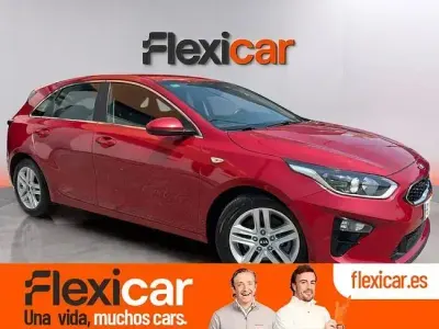 Usado Kia Ceed 120 CV (88 kW) 2021 Rojo Utilitario
