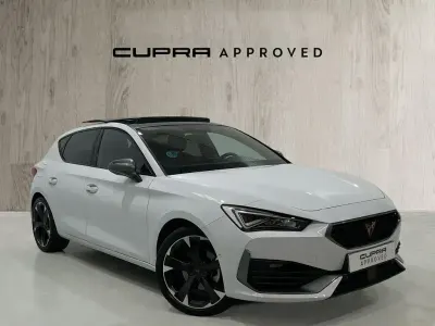 Używany Cupra Leon 150 KM (110 kW) 2024 Biały Sedan/Limuzyna