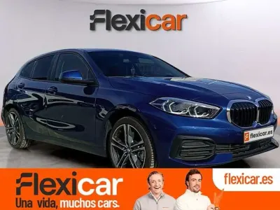 Begagnad BMW 120 190 HK (139 kW) 2021 Blå Halvkombi