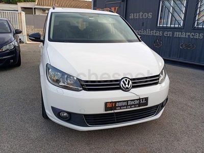 Usado VW Touran Advance 140 CV (102 kW) 2012 Blanco Monovolumen