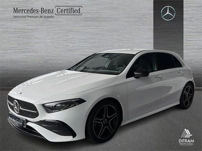 Usado Mercedes A180 AMG line 116 CV (85 kW) 2024 Blanco Berlina