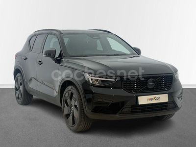 Negro Nuevo 2025 Volvo XC40 Plus SUV | 44.500 € (Un poco caro)