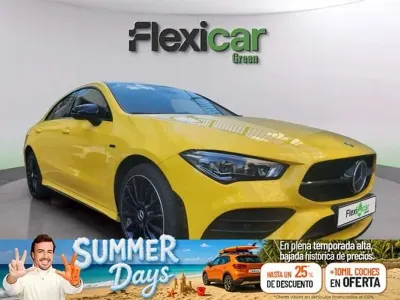 Usado Mercedes CLA250e 218 CV (160 kW) 2021 Amarillo Coupe