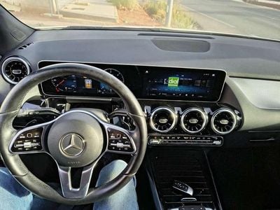 Mercedes B200