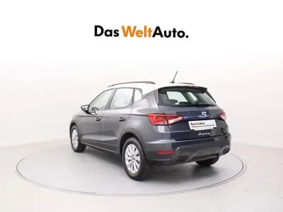 Usado Seat Arona Style 115 CV (84 kW) 2024 Gris SUV