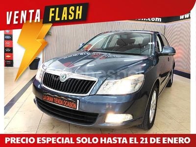 Gris / plata Usado 2009 Skoda Octavia Berlina | 6480 € (Precio justo)
