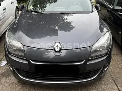 Używany Renault Mégane GrandTour Dynamique 130 KM (95 kW) 2012 Niebieski Kombi