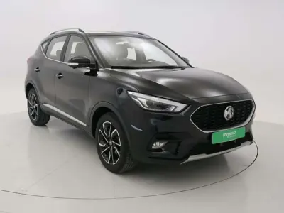 Usado MG ZS Luxury 111 CV (81 kW) 2023 Negro SUV