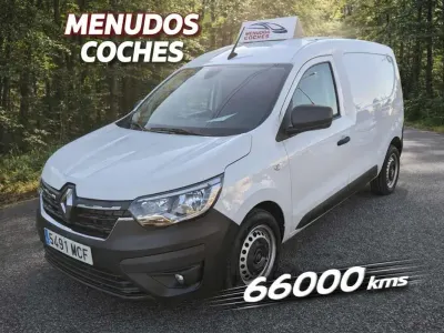 Usado Renault Kangoo 95 CV (69 kW) 2022 Blanco Monovolumen