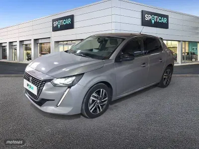 Usado Peugeot 208 Allure 100 CV (73 kW) 2022 Gris Utilitario