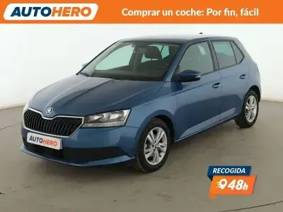 Usado Skoda Fabia Ambition 95 CV (69 kW) 2021 Azul Utilitario
