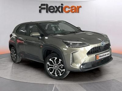 Usado Toyota Yaris Hybrid Active 116 CV (85 kW) 2024 Marrón