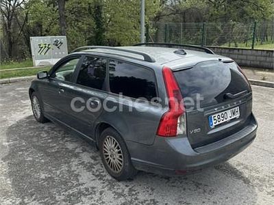 Usado Volvo V50 Momentum 109 CV (80 kW) 2008 Gris / plata Familiar