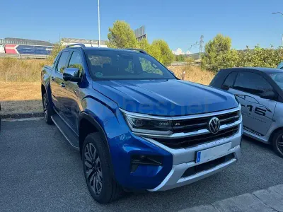 Usado VW Amarok Aventura 241 CV (177 kW) 2025 Azul Pickup/Camioneta