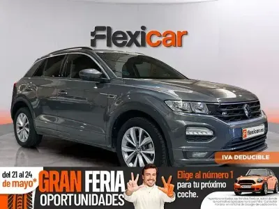Usado VW T-Roc Advance 110 CV (80 kW) 2022 Gris SUV