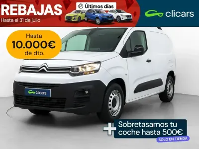 Usado Citroën Berlingo 100 CV (73 kW) 2023 Blanco Monovolumen