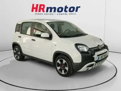 Usado Fiat Panda Cross Cross 70 CV (51 kW) 2023 Blanco Utilitario