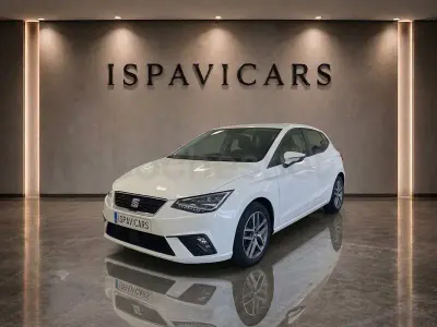 Usado Seat Ibiza Style Plus 90 CV (66 kW) 2019 Blanco Utilitario