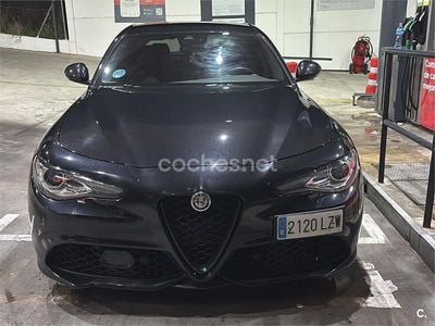Negro Usado 2022 Alfa Romeo Giulia Sprint Berlina | 25.000 € (Buen precio)