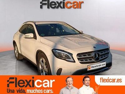 Usado Mercedes GLA220 170 CV (125 kW) 2018 Blanco SUV