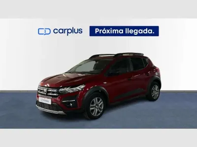 Usado Dacia Sandero Essentiel 91 CV (66 kW) 2021 Rojo Utilitario