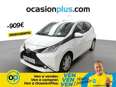 Usado Toyota Aygo X-play 69 CV (50 kW) 2018 Blanco Utilitario