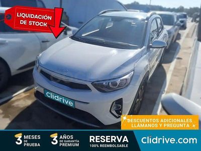 Usado Kia Stonic 100 CV (73 kW) 2022 Blanco SUV