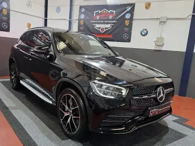 Usado Mercedes GLC300e 306 CV (225 kW) 2021 Negro SUV