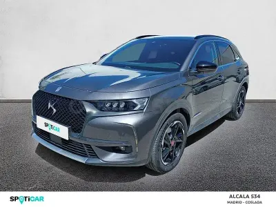 Usado DS Automobiles DS7 Crossback Performance 225 CV (165 kW) 2021 Gris / plata SUV