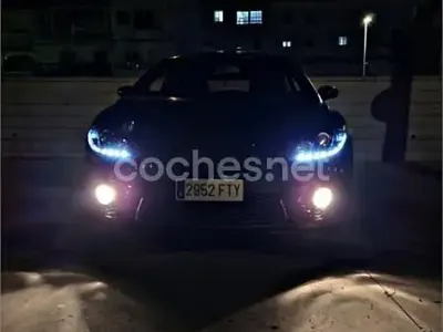 Usado Seat Leon Reference 140 CV (102 kW) 2007 Negro Utilitario