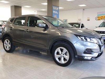 Usado Nissan Qashqai Acenta 116 CV (85 kW) 2020 Gris SUV