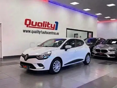 Usado Renault Clio IV Business 75 CV (55 kW) 2019 Blanco Berlina